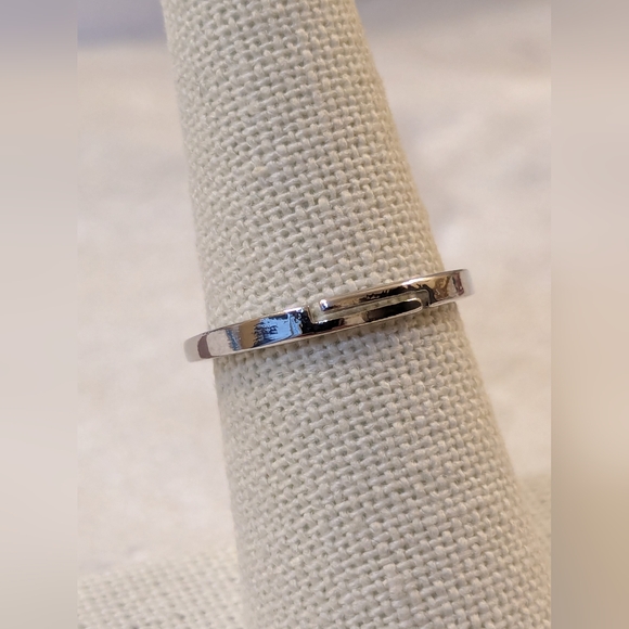 Brilliant Cut CZs set in 18K White Gold over Titanium - Picture 14 of 15